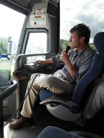 au micro dans le bus